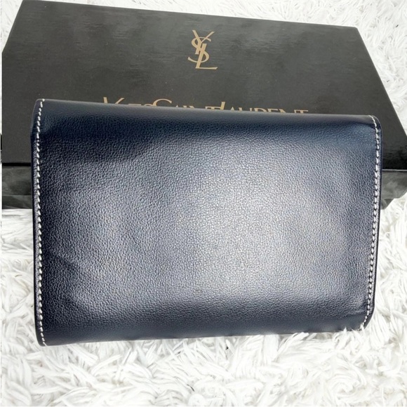 Yves Saint Laurent Black and White Wallet - Picture 4 of 13